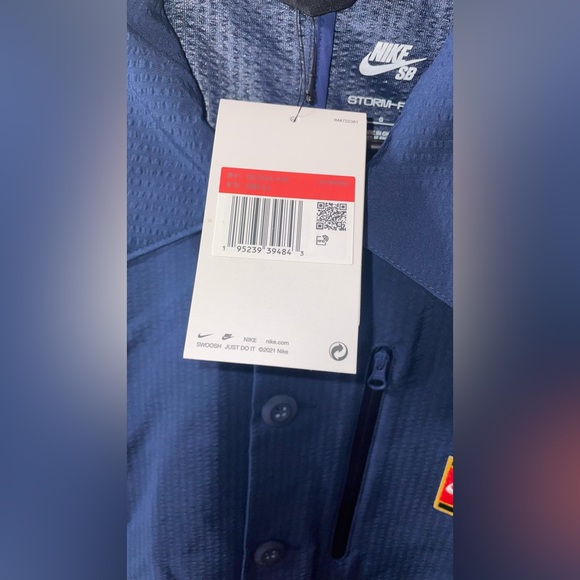 NIKE SB SF Wild Card Jacket Midnight Navy - not sold in America - NWT *RARE* - Picture 14 of 14